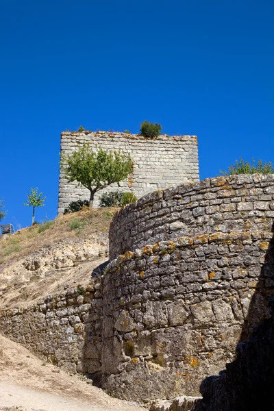 Ourem starý hrad na vrcholu kopce — Stock fotografie