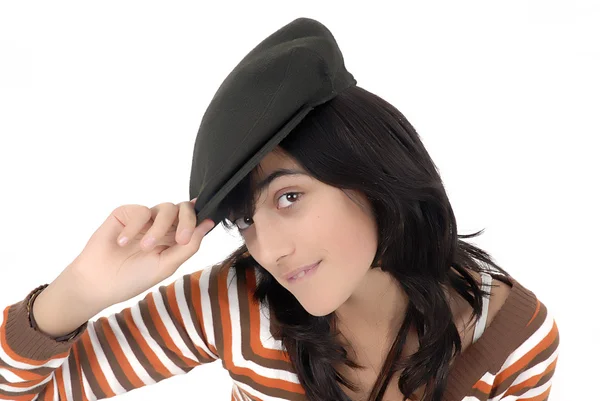 Attraktiv tonåring bär hatt — Stockfoto