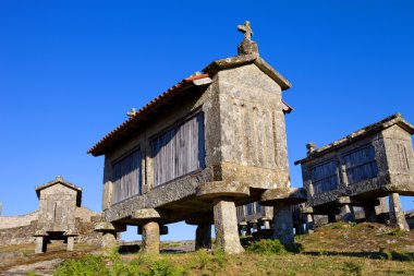 tipik taş Mısır kurutucular