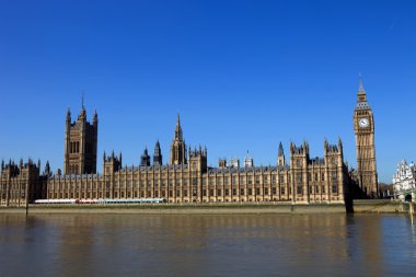 Londra.