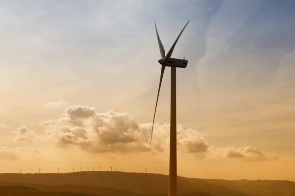 Wind turbine — Stock Photo, Image