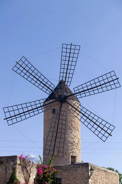 Molino de viento — Foto de Stock