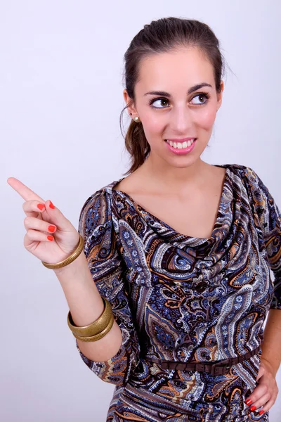 Jovem mulher bonita feliz — Fotografia de Stock