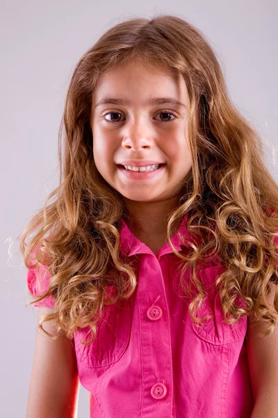 Jovem menina feliz sorrindo — Fotografia de Stock