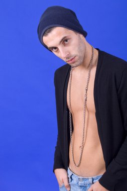 Genç adam.