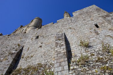 Manastır