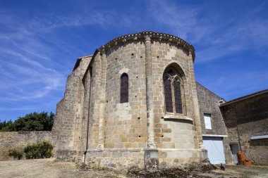 Parthenay Kilisesi