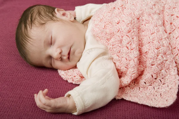 Young baby — Stock Photo, Image