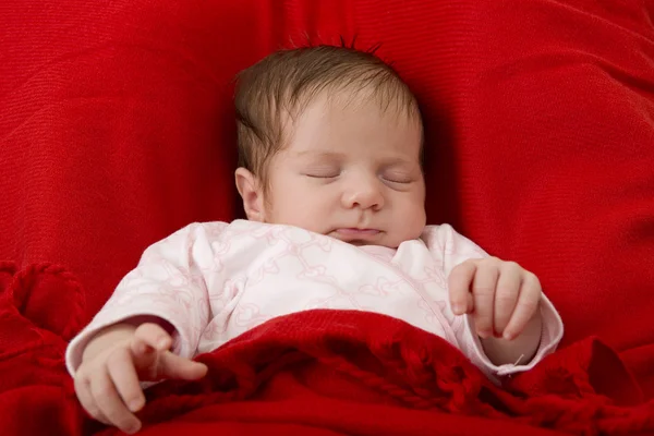 Bebé joven durmiendo —  Fotos de Stock