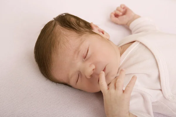 Bebé joven — Foto de Stock