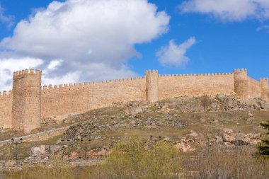 Avila, Kastilya ve Leon 'un antik tahkimatı, İspanya