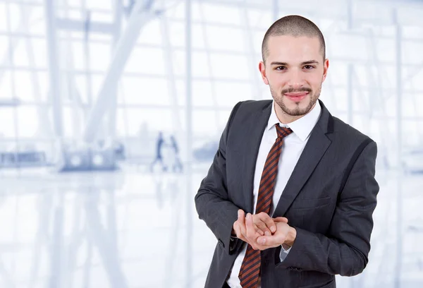 Porträt Eines Jungen Geschäftsmannes Büro — Stockfoto