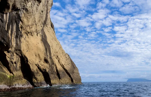 弗洛雷斯岛海洋洞穴 葡萄牙亚速尔 — 图库照片