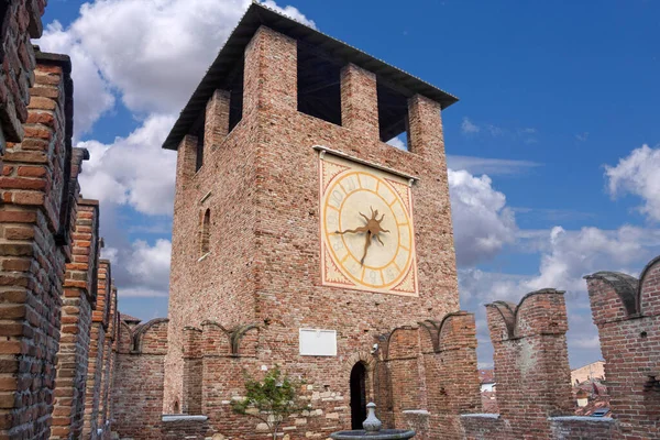 Torre Dell Orologio Castelvecchio Verona Italia — Foto Stock
