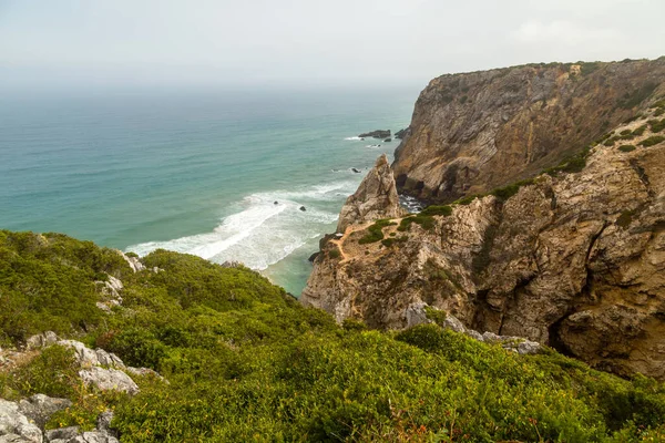 Útesy Pobřeží Atlantského Oceánu Cabo Roca Mys Roca Portugalsku Nejzápadnější — Stock fotografie