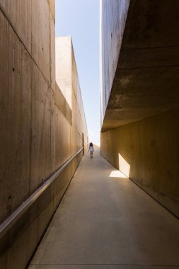 FOZ COA, PORTUGAL: Vila Nova de Foz Coa 'daki Coa Müzesi. Coa Valley Arkeoloji Müzesi. Portekiz
