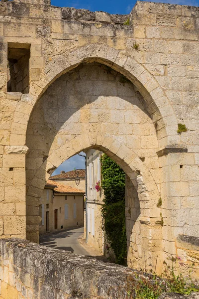 Oude Ingang Van Heilige Ilion Aquitaine Frankrijk — Stockfoto