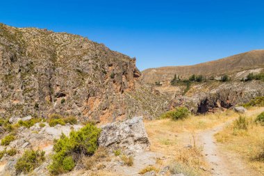 Los Cahorros Yolu. Endülüs 'teki Sierra Nevadas' dan geçen bir patika. İspanya Granada yakınlarında..