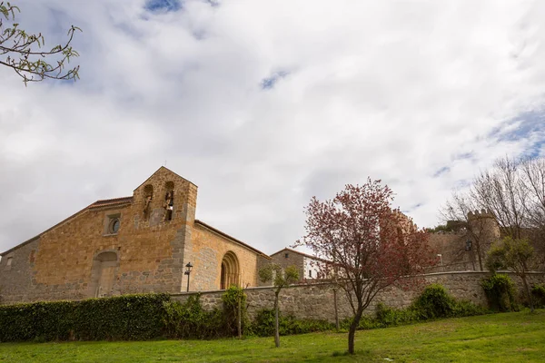 Den Gamla Romerska Kyrkan Avila Utanför Muren Spanien — Stockfoto