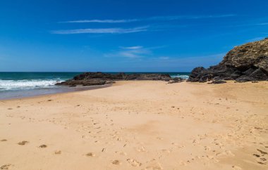 Portekiz, Alentejo 'da güzel boş bir sahil.