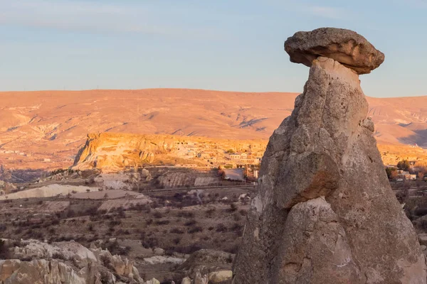 Kapadokya, Anadolu 'daki volkanik kayalıklar ve kaya oluşumları. Türkiye