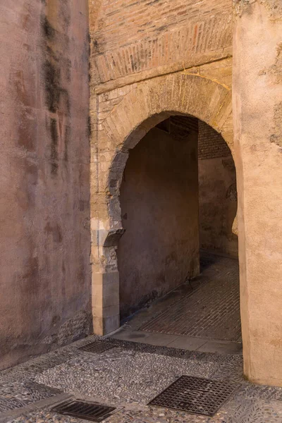 Beautiful Decoration Arches Medieval Architecture Complex 4Th Century Palace Alhambra —  Fotos de Stock