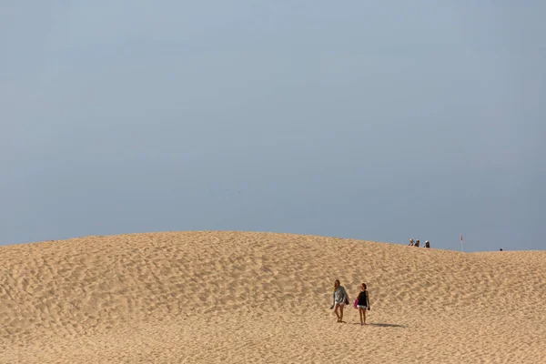 Praia Bordeira Portugal August 2017 Menschen Den Dünen Des Berühmten — Stockfoto