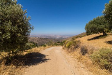 Los Cahorros Yolu. Endülüs 'teki Sierra Nevadas' dan geçen bir patika. İspanya Granada yakınlarında..