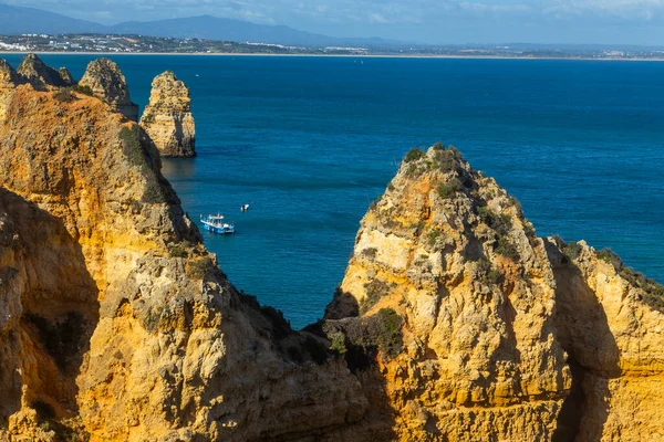 Lagos Portugal Tourists Visiting Ponta Piedade Lagos Algarve Portugal — Zdjęcie stockowe