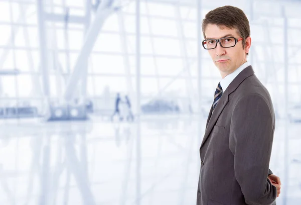 Porträt Eines Jungen Geschäftsmannes Büro — Stockfoto