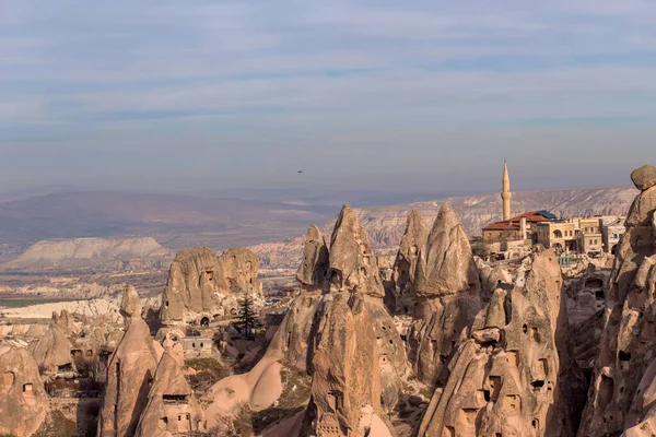 Goreme トルコ カッパドキアのローズバレー ネブシェヒル トルコ ユニークな岩の形成 — ストック写真