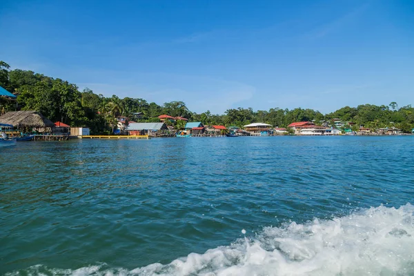 Coloridos Edificios Caribeños Sobre Agua Con Barcos Muelle Bocas Del — Foto de Stock