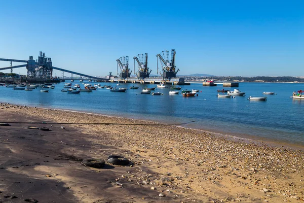 Trafaria Portugal Deep Water Terminal Silo Grain Derived Products Oleaginous — ストック写真