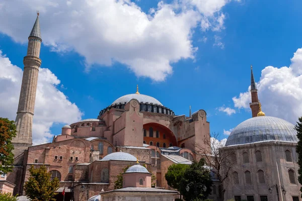 Ayasofya, İstanbul, Türkiye 'nin ünlü simgesi