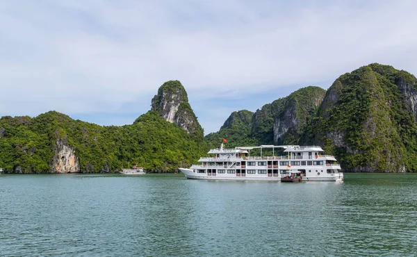 Halong Bay, Vietnam: boat in Halong Bay, Halong Bay is a Unesco world heritage site in Vietnem.