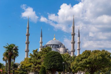 Türkiye 'nin eski İstanbul kentindeki Sultanahmet Camii veya Mavi Cami
