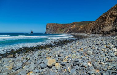 Portekiz, Sagres yakınlarındaki Algarve Batı Sahili 'ndeki uçurumlar