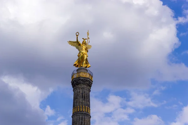 Victory Column Siegessauele Berlin Golden Statue Ancient Greco Roman Goddess — Stock Photo, Image
