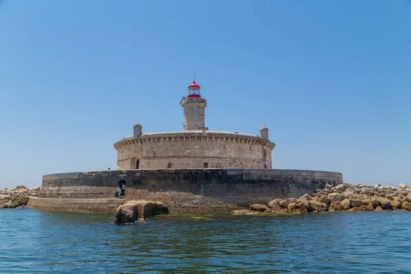 Lizbona Portugalia Ludzie Odwiedzający Starą Latarnię Morską Bugio Lizbonie Portugalia — Zdjęcie stockowe