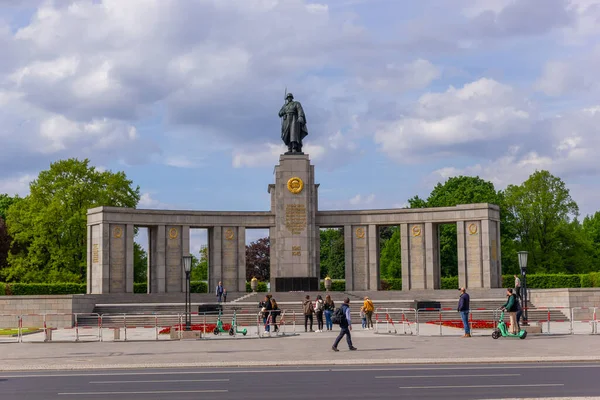 Меморіал Радянської Війни Тіргартені — стокове фото