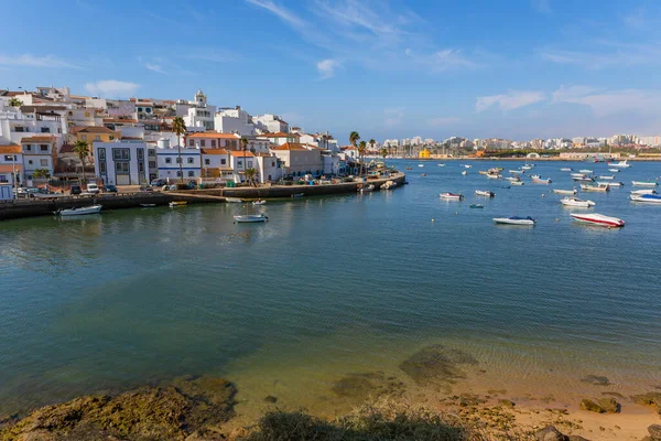 Ferragudo Portugal View White Town Boats Moored Foreground Ferragudo Algarve — Stock Photo, Image