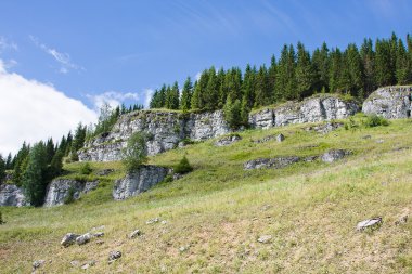 Dağın tepesinde güzel rocks
