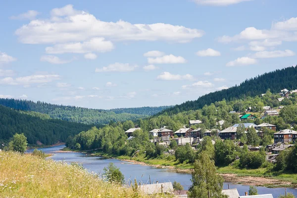 Rural summer landscape on the river — Stock Photo, Image