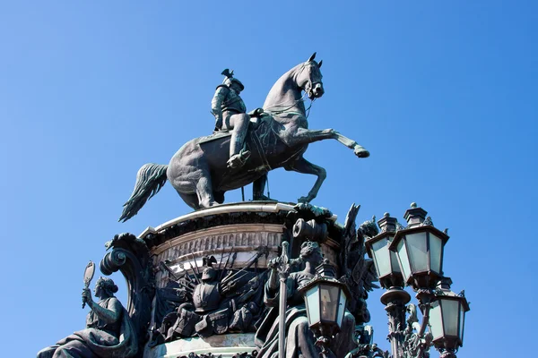 Pomnik cesarza Nikołaj 1 w mieście Sankt petersburg — Zdjęcie stockowe
