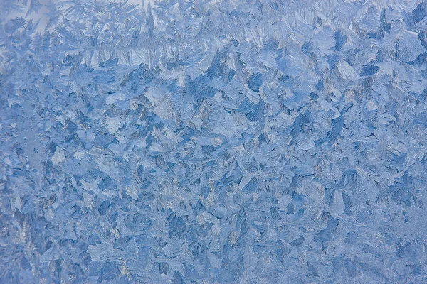Krásné vzory na mrazivém skle — Stock fotografie
