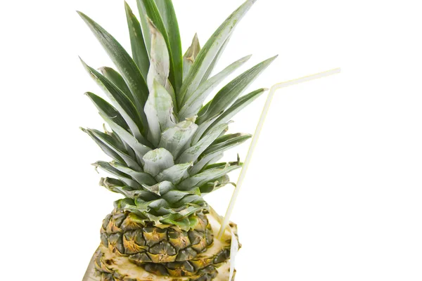 Beyaz arkaplanda ananas — Stok fotoğraf