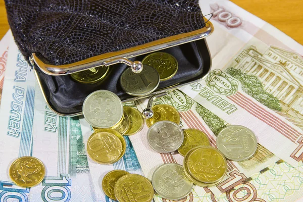 Geldbörse und russisches Geld — Stockfoto