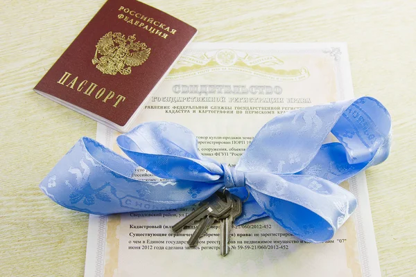 Sağdaki anahtarları gayrimenkul mülkiyet ifade verecek