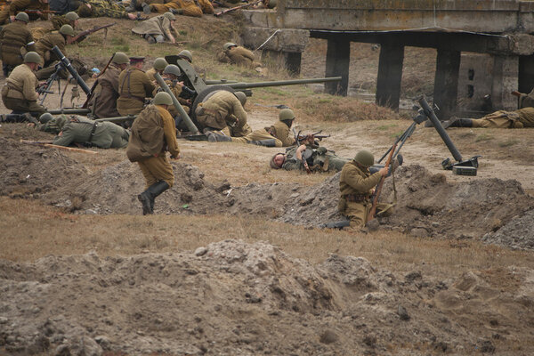 Навязать мост
