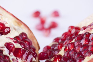 pomogranate halfs